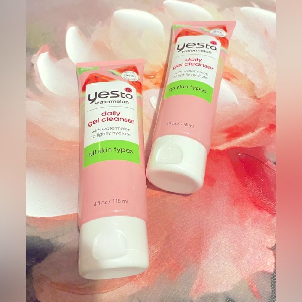 💥New Look set of 2 daily gel with  watermelon  to lightly  hydrate FL Oz🎀